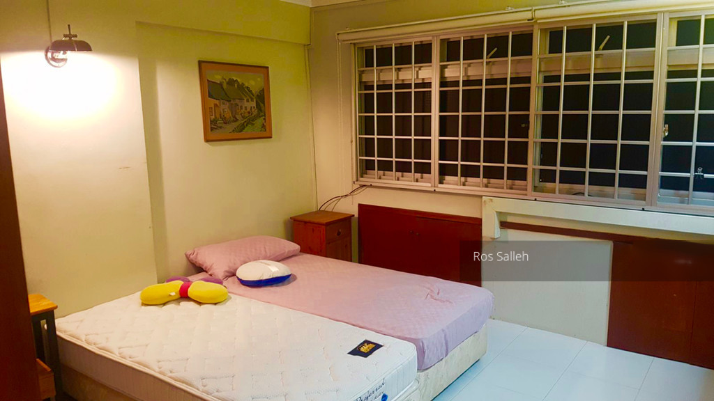 Blk 246 Pasir Ris Street 21 (Pasir Ris), HDB Executive #212747851